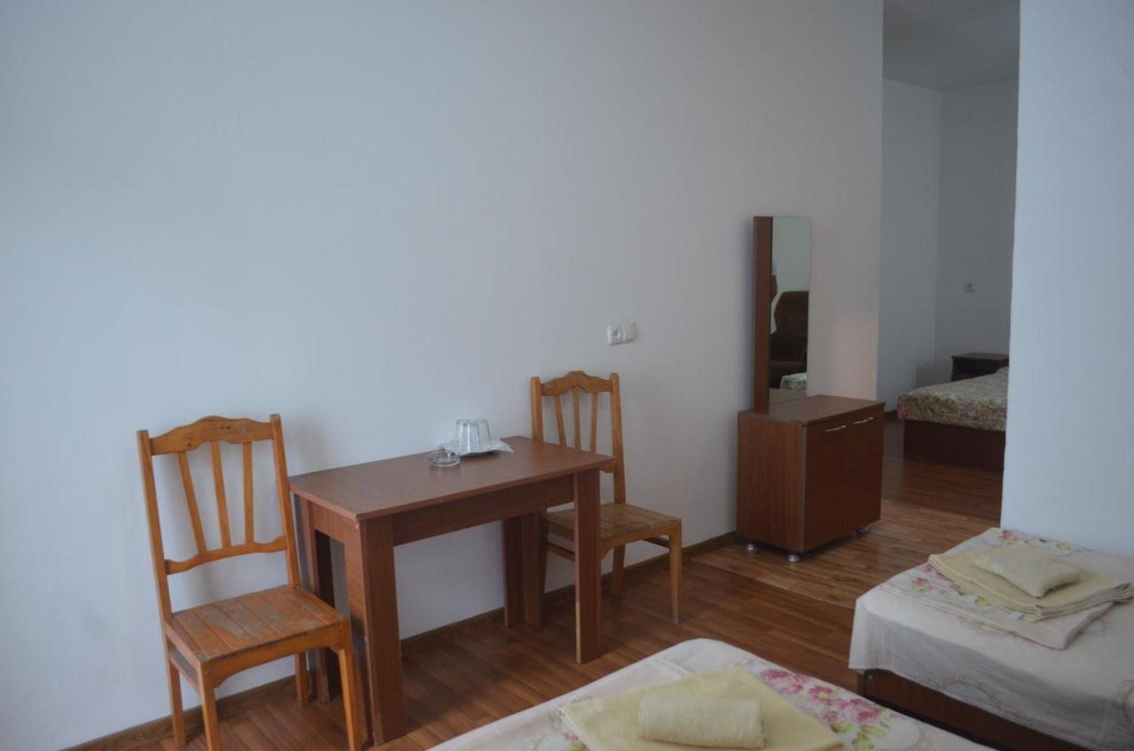 Akhmed Guest House Kvariati Buitenkant foto