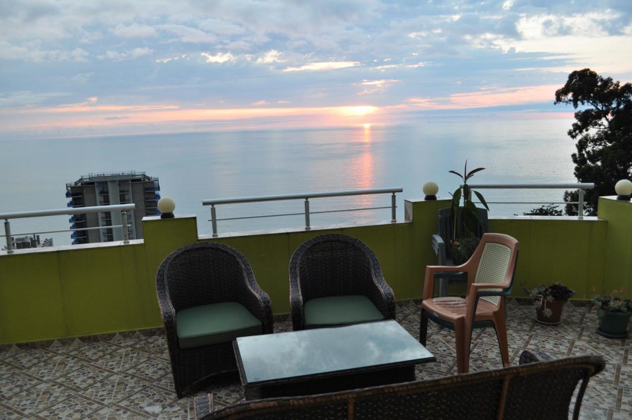 Akhmed Guest House Kvariati Buitenkant foto