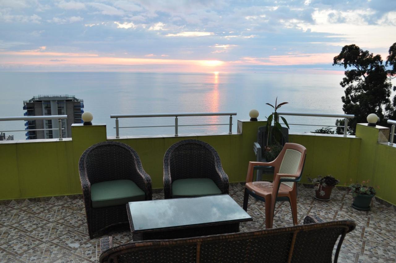 Akhmed Guest House Kvariati Buitenkant foto