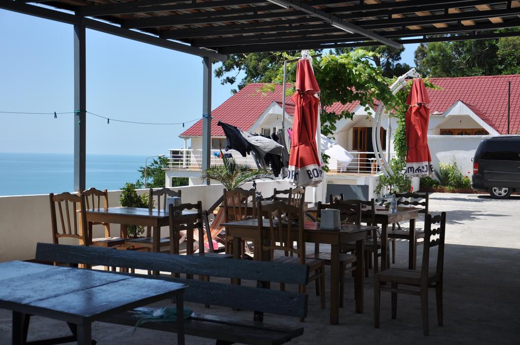 Akhmed Guest House Kvariati Buitenkant foto